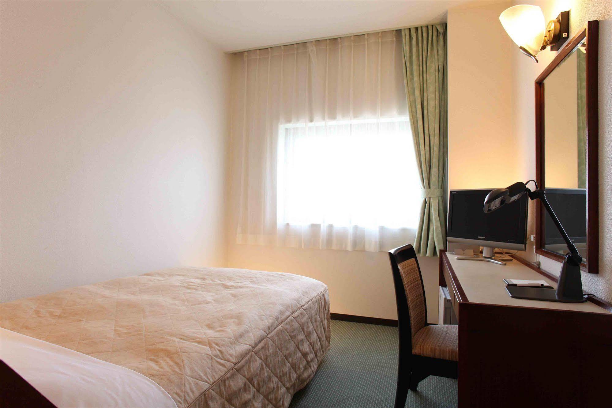 Hotel Simplicity Morioka Saien Bagian luar foto
