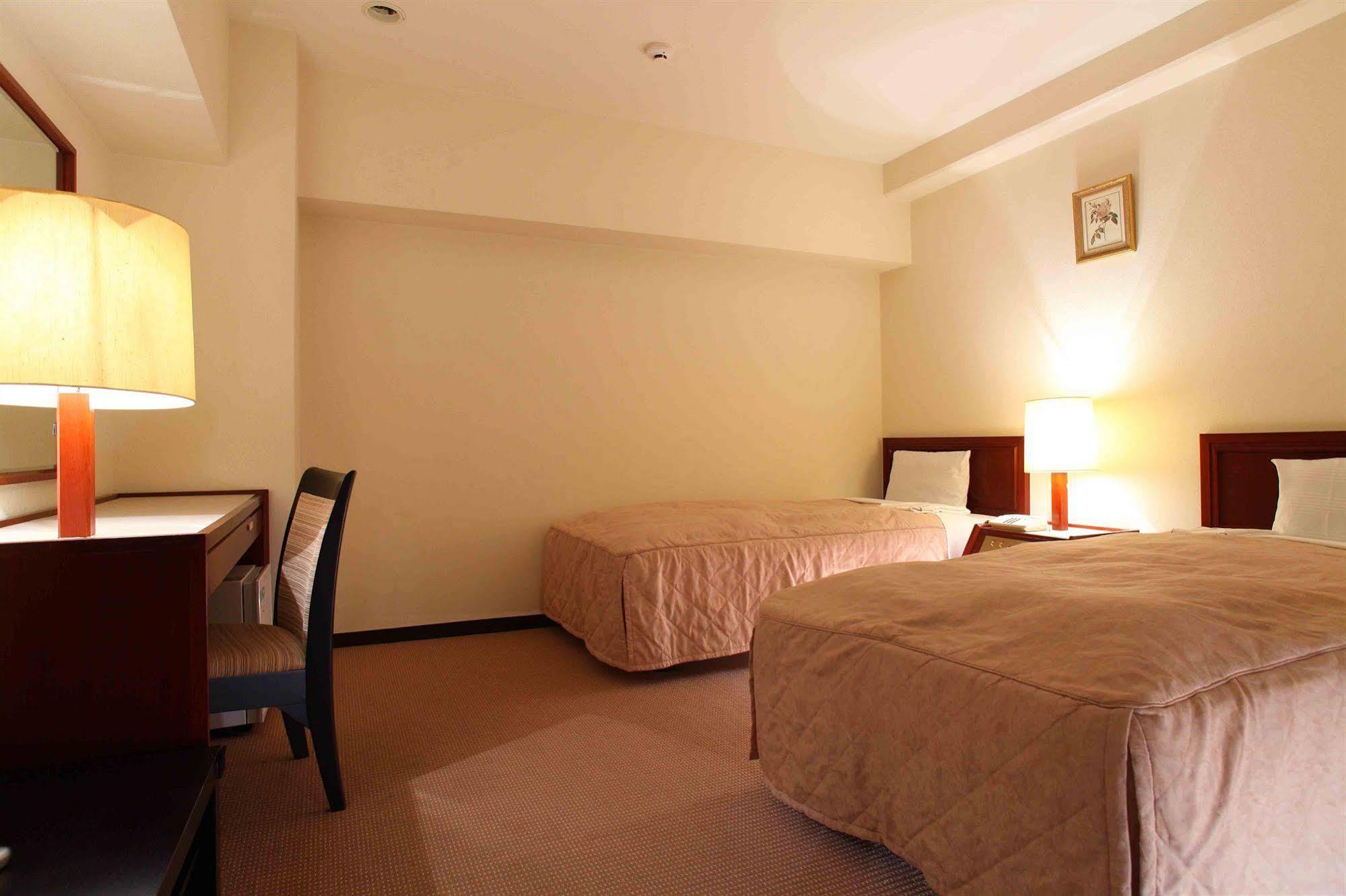 Hotel Simplicity Morioka Saien Bagian luar foto