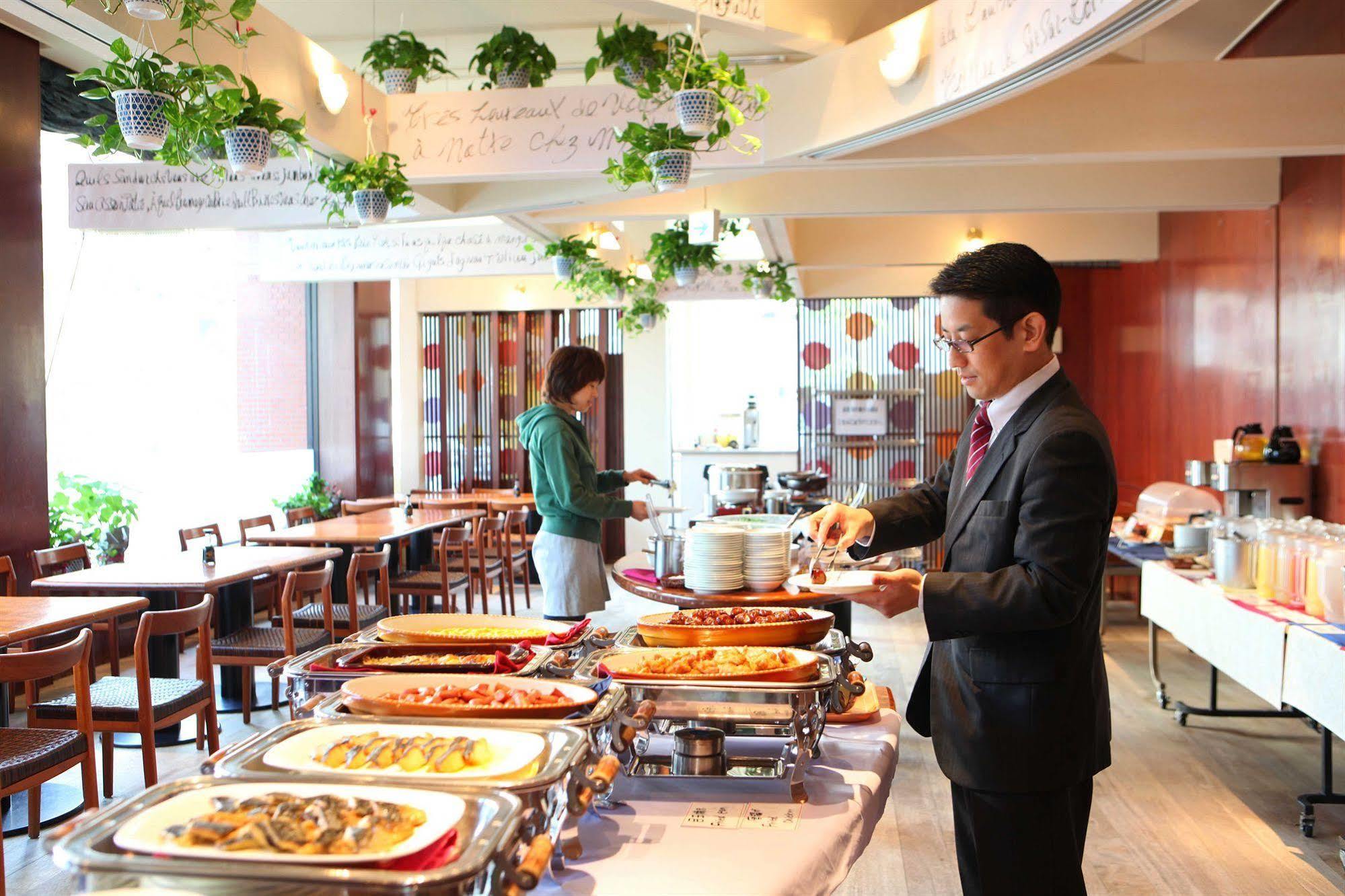 Hotel Simplicity Morioka Saien Bagian luar foto